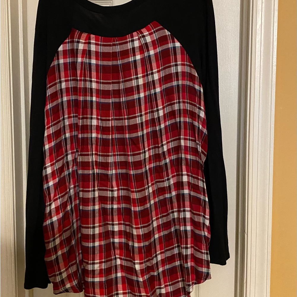 Shirt - Picture 3 of 3